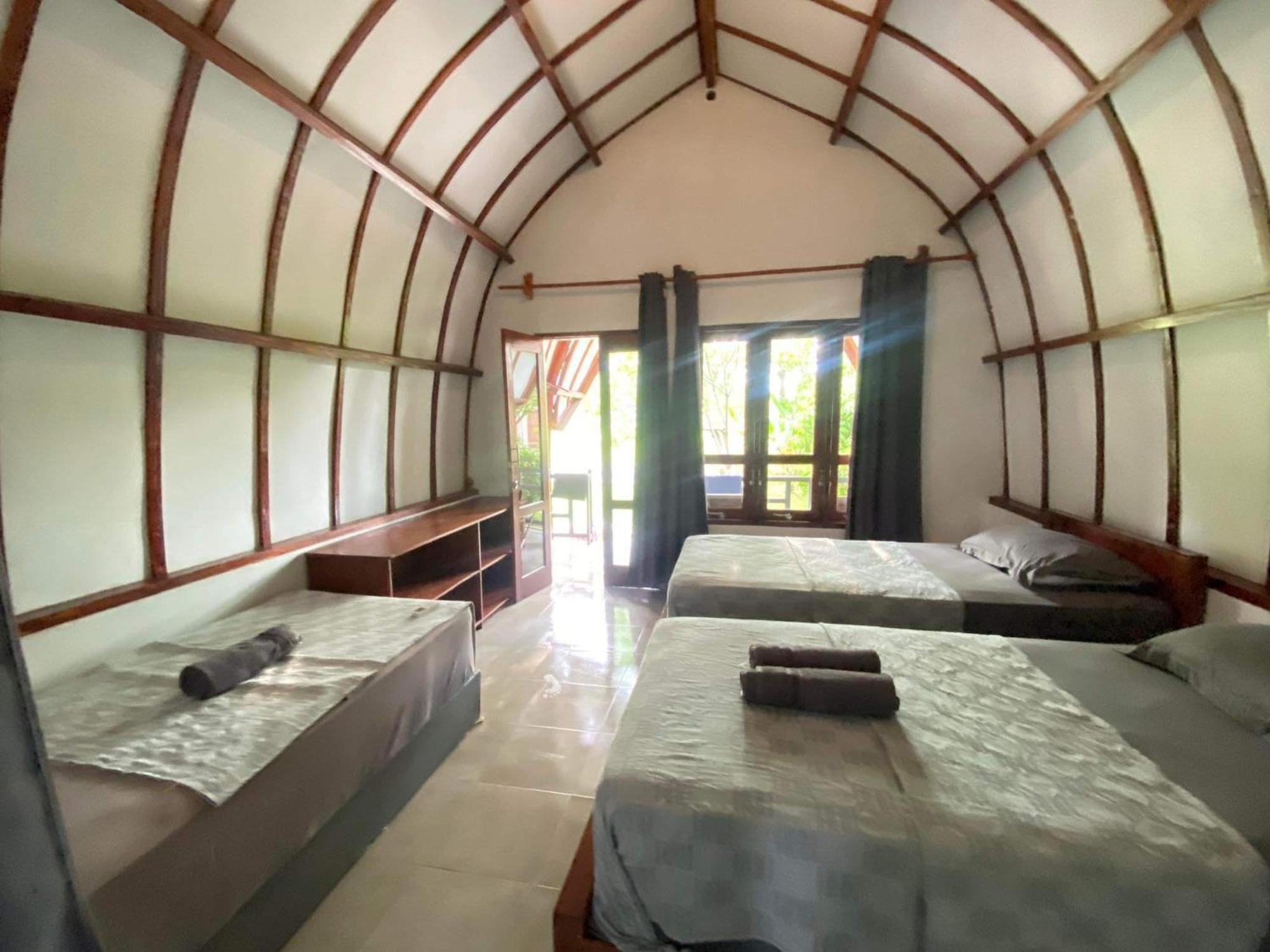 Gino'S Place - Guest House & Jungle Trekking Букит Лаванг Екстериор снимка